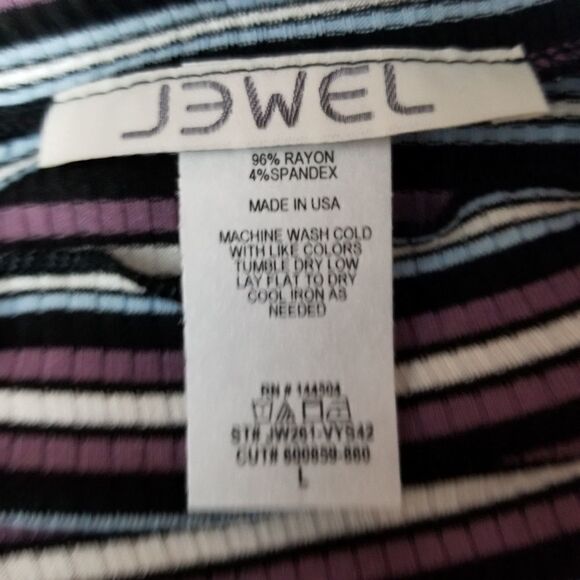 NWOT. JEWEL Long Sleeve Striped Top. Size L. - Picture 4 of 4